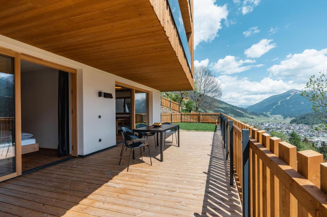 Apartments Hermann'S San Candido Exterior photo
