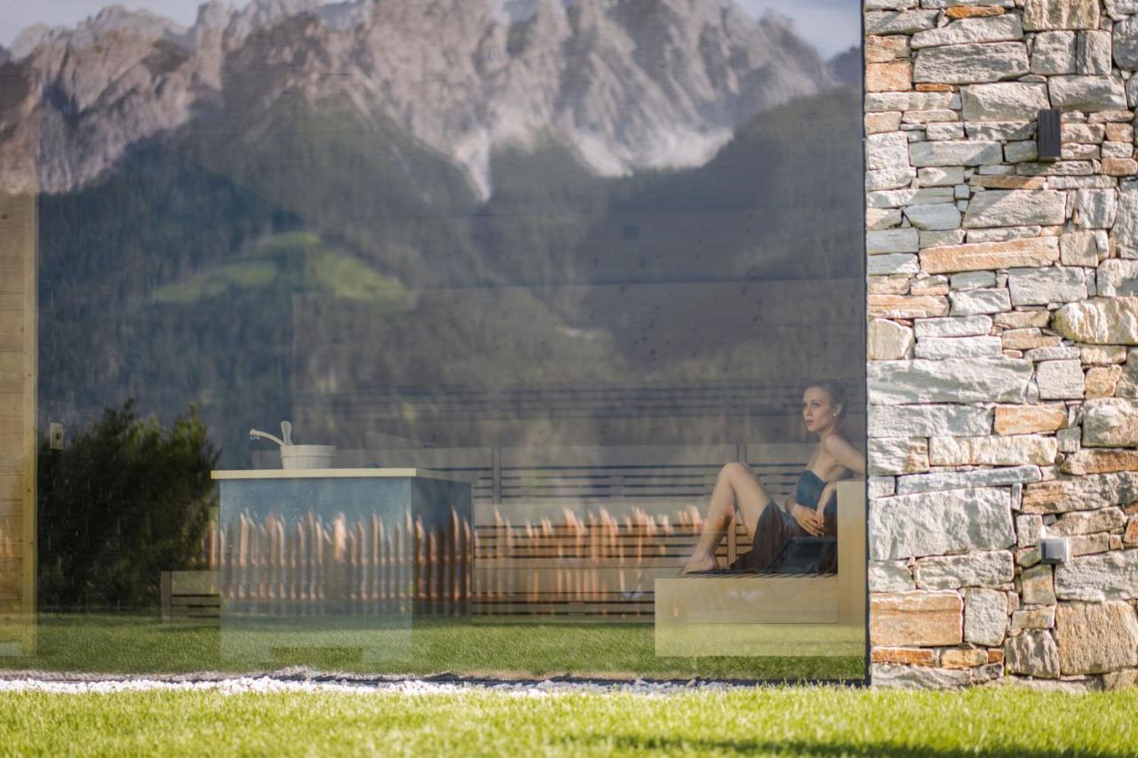 Apartments Hermann'S San Candido Exterior photo